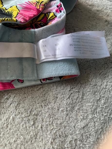 Dievcenska sportova podprsenka, 75b