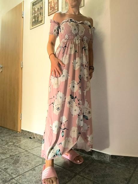 Dámske šaty, s