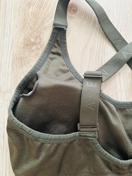 Športová podprsenka českej značky aeon athletics, m