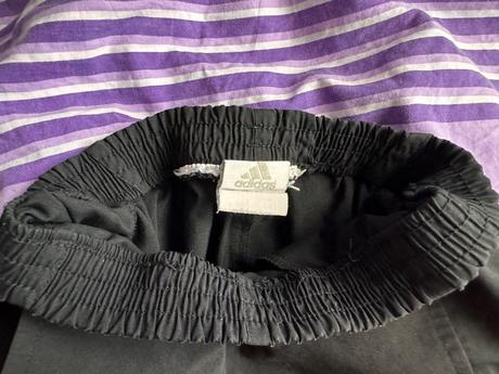 Športové kratase, adidas,140