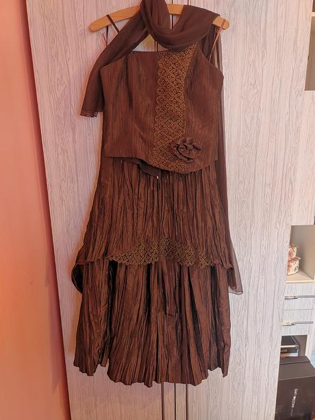 Spoločenské šaty v. m, 38