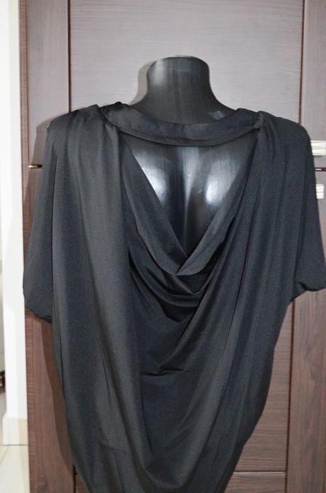 Čierne mini šaty, 36