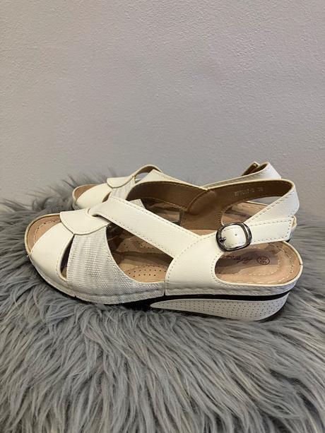 Dámske sandále bielo strieborné (36), 36