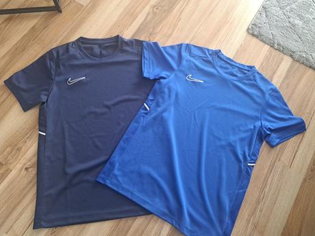 Komplet tricko+kratasy velk.137az147 a 147az158, nike,140