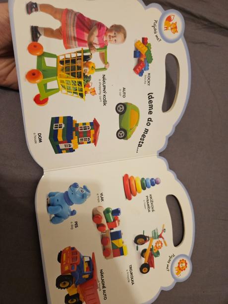 Knizka hračky kniha, 