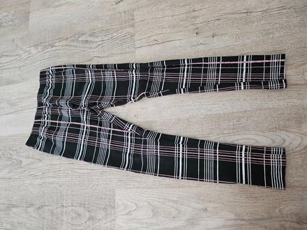 Leginky reserved, reserved,140