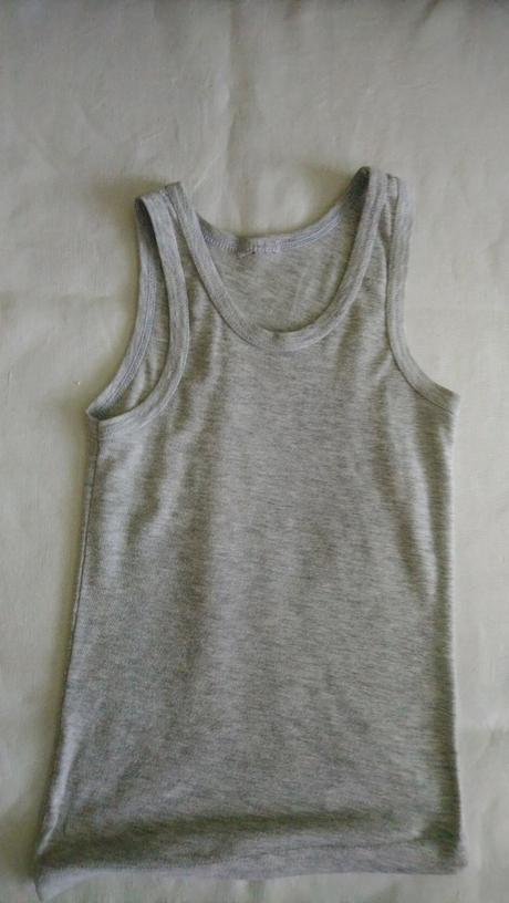 Balík chlapčenských vecí 122-128, 122–134