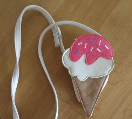 Dievčenská kabelka - zmrzlina, 