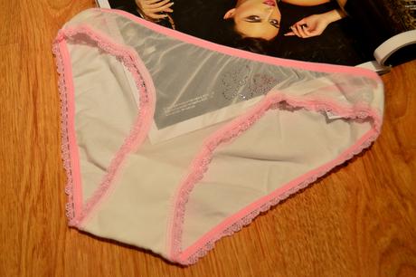 Dámske nohavičky motýlik, l / m / s