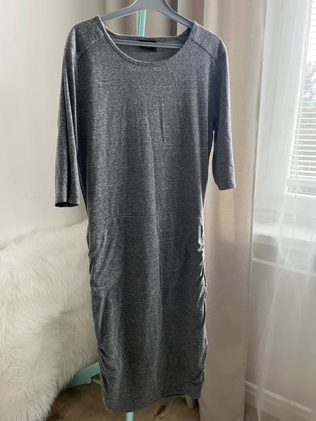 Šaty s riasením, s