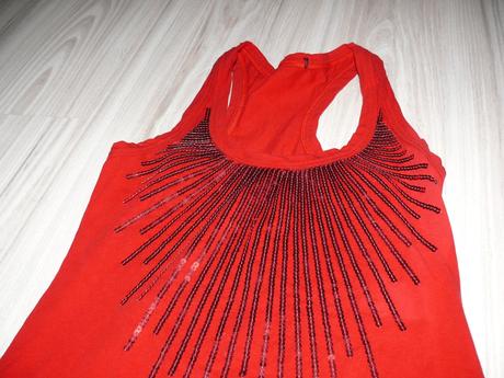 Červené tričko+kraťasy, m