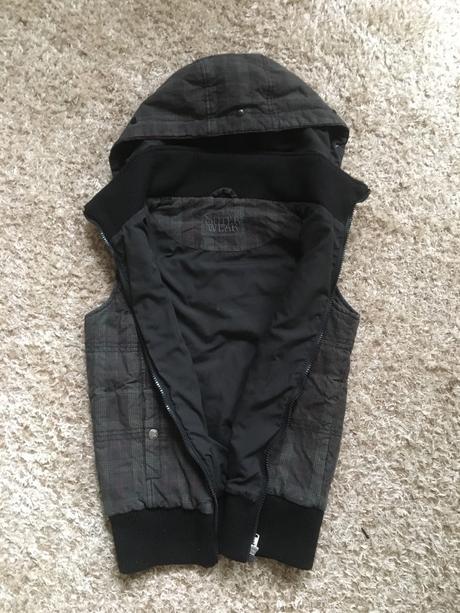 Vesta, clockhouse,xs