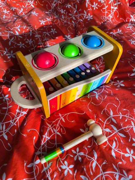 Zatĺkačka s xylofónom, 