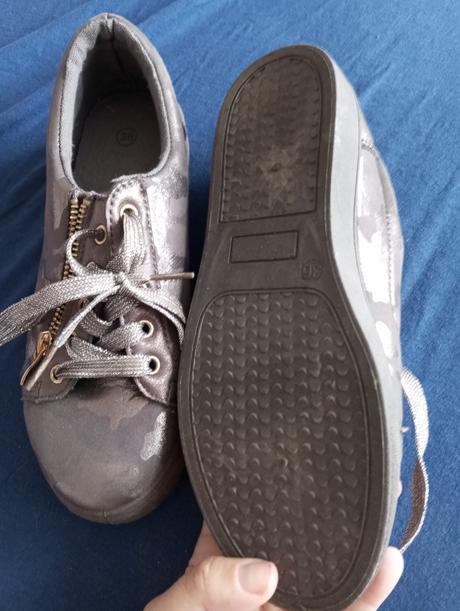 Maskacove tenisky, 36