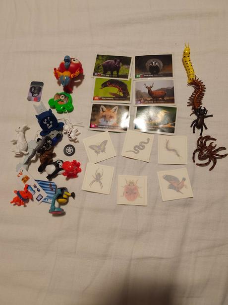 Sada plastových hračiek, 