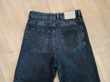 Čierne rifle veľkosť písaná 30, pull&bear,164