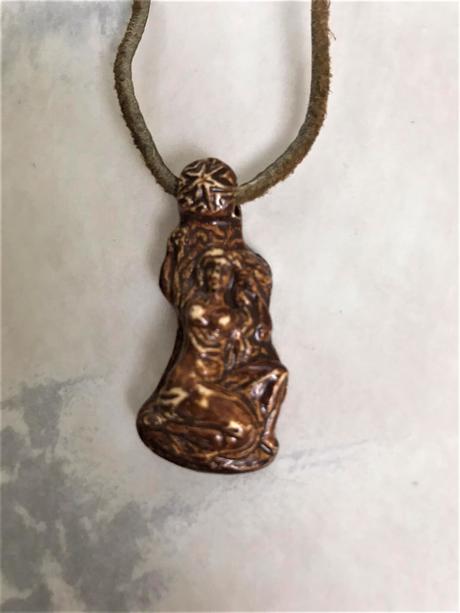 Náhrdelník - madona, 