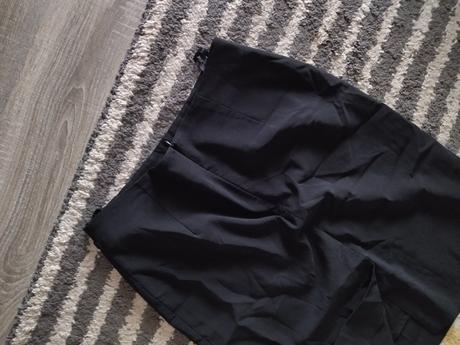 Sukňa s opaskom, 36