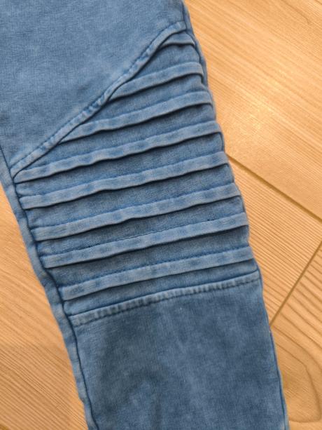 Despacito tepláky, 110