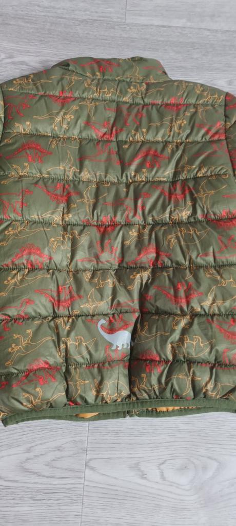 Chlapcenska bunda 116, lupilu,116