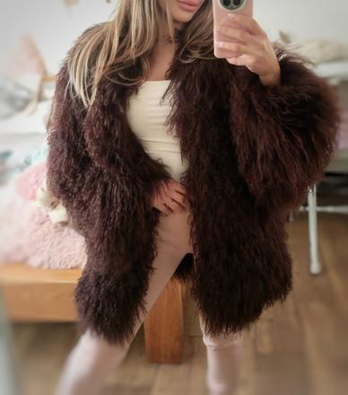 Kožuch práva kožušina - mongolska ovečka, s