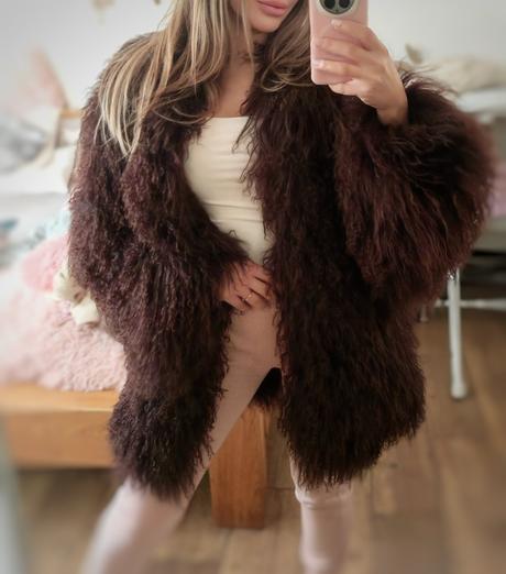 Kožuch mongolska ovečka, s