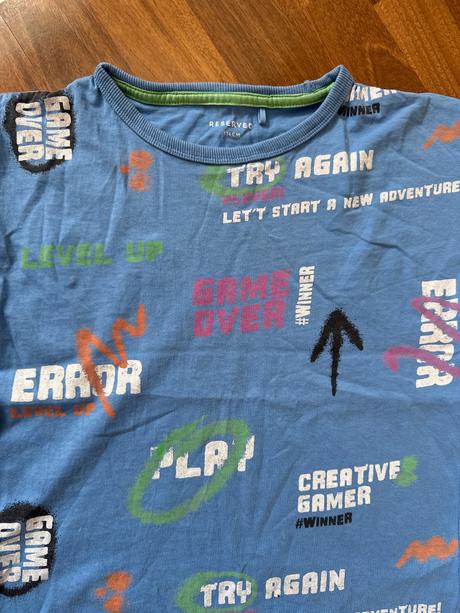 3ks triciek, reserved,146