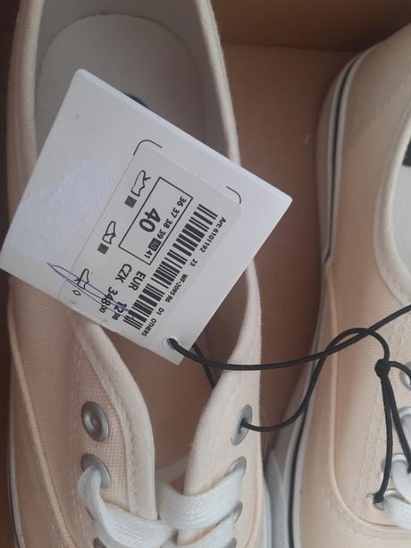 Damska vychadzkova obuv, 40