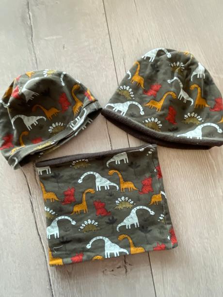 Teplý set čiapka a nákrčník + prechodná čiapka, 104