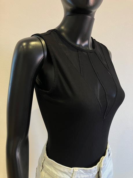 Dámske body s tylom čierne, s