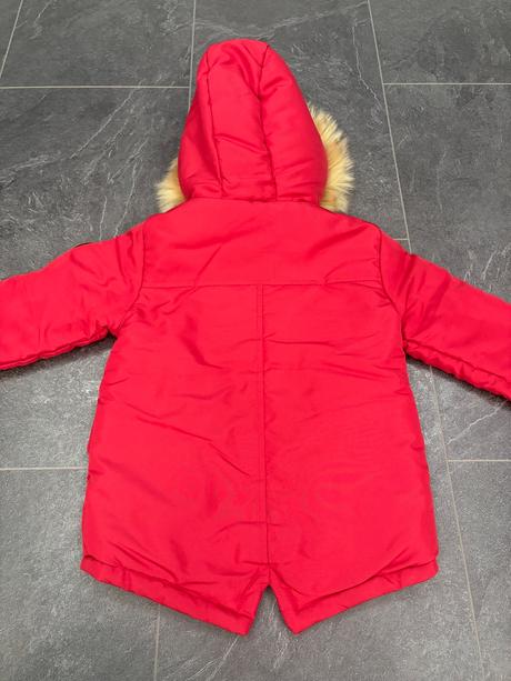 Bunda sinsay 98 červená, sinsay,98