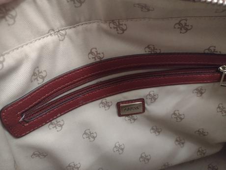 Kabelka guess, guess