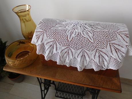 Dečku háčkovanú,okrúhlu-o rozmere-priemer 116 cm, 