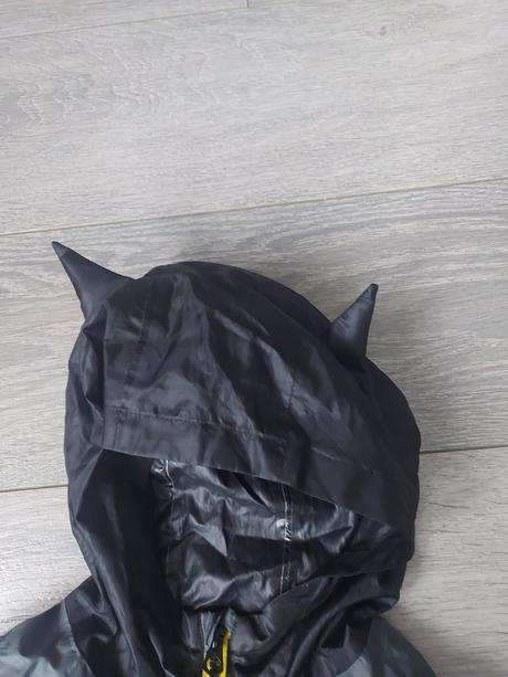 Batman overal do dazda, next,122