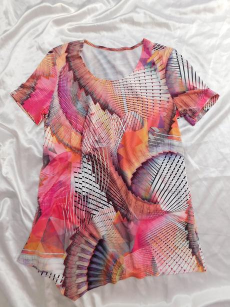 Pekne kvalitne tričko, 38