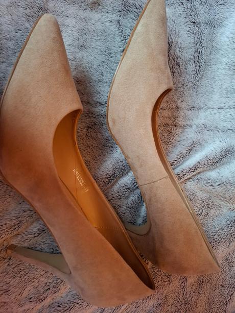 Dámske béžové lodičky, 41