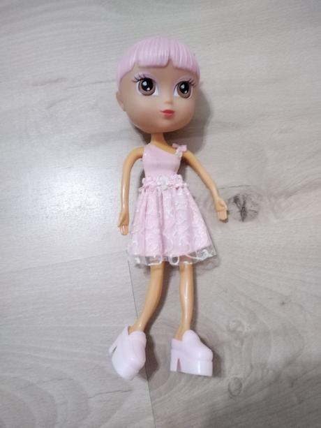 Monsterka babika velka cca 20-25 cm, 