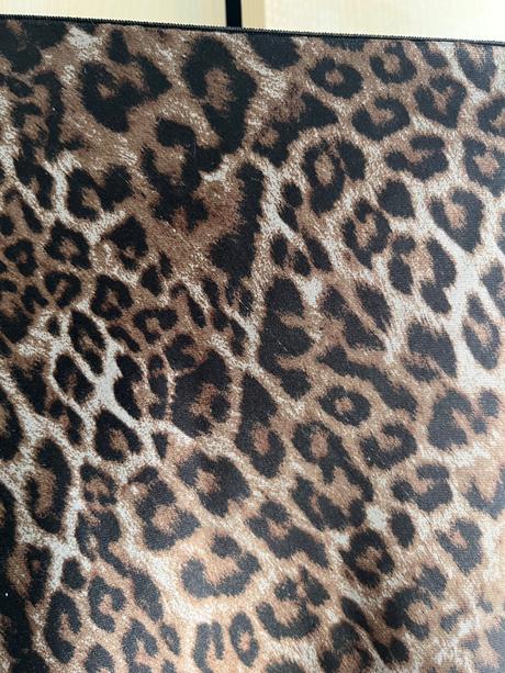 Midi sukňa zo saténu, tezenis,m