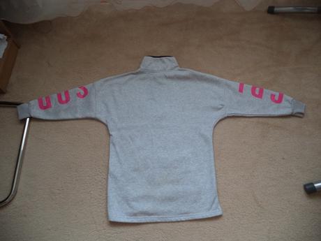 Mikina sivá takko, takko,134