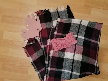 Set - sal, čelenka, rukavice, xxl
