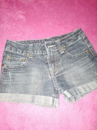 Riflove kratasy-sortky, 146