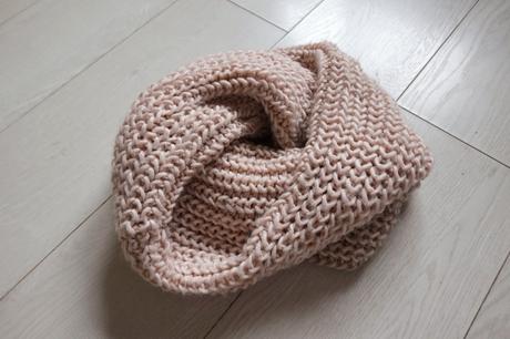 Teplý mäkký nákrčník, h&m,s