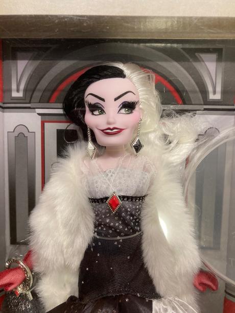 Babika cruella de vil mattel, 