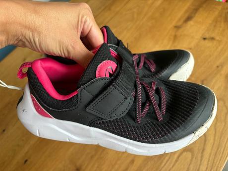 Tenisky playful decathlon veľ. 33 čierne, decathlon,33