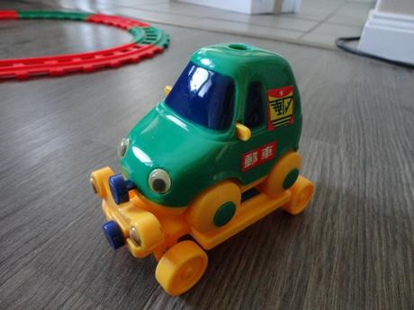 Vláčik elektrický, 