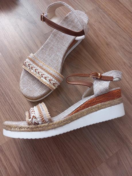 Dámske sandále, 39