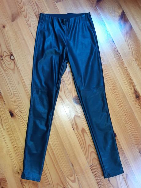 Koženkové nohavice, h&m,40