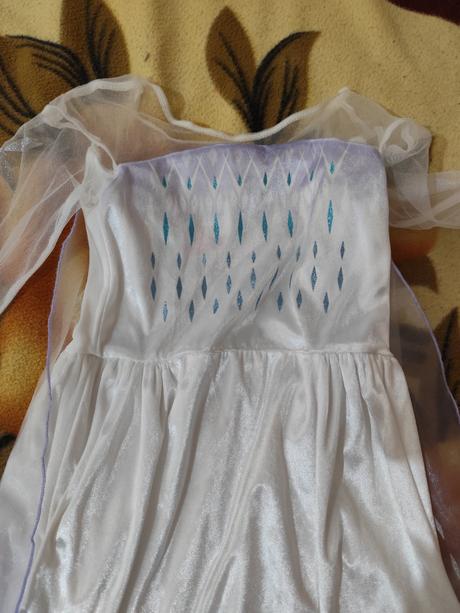 Karnevalový kostým elsa, 