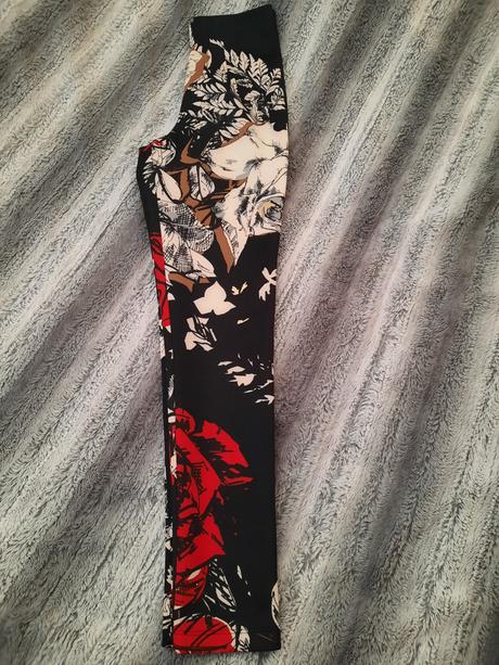 Blumarine leginové nohavice pc 595 top stav, xs