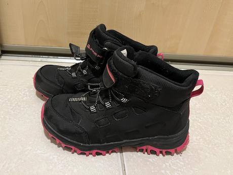 Turistické topanky, alpine pro,32